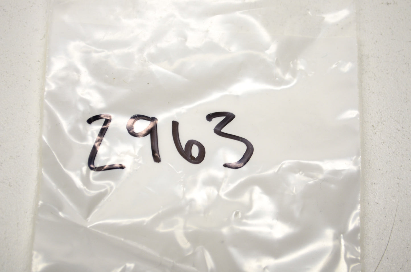 OEM Harley-Davidson 2963 Black Pan Head Torx Screw Qty 2 NOS