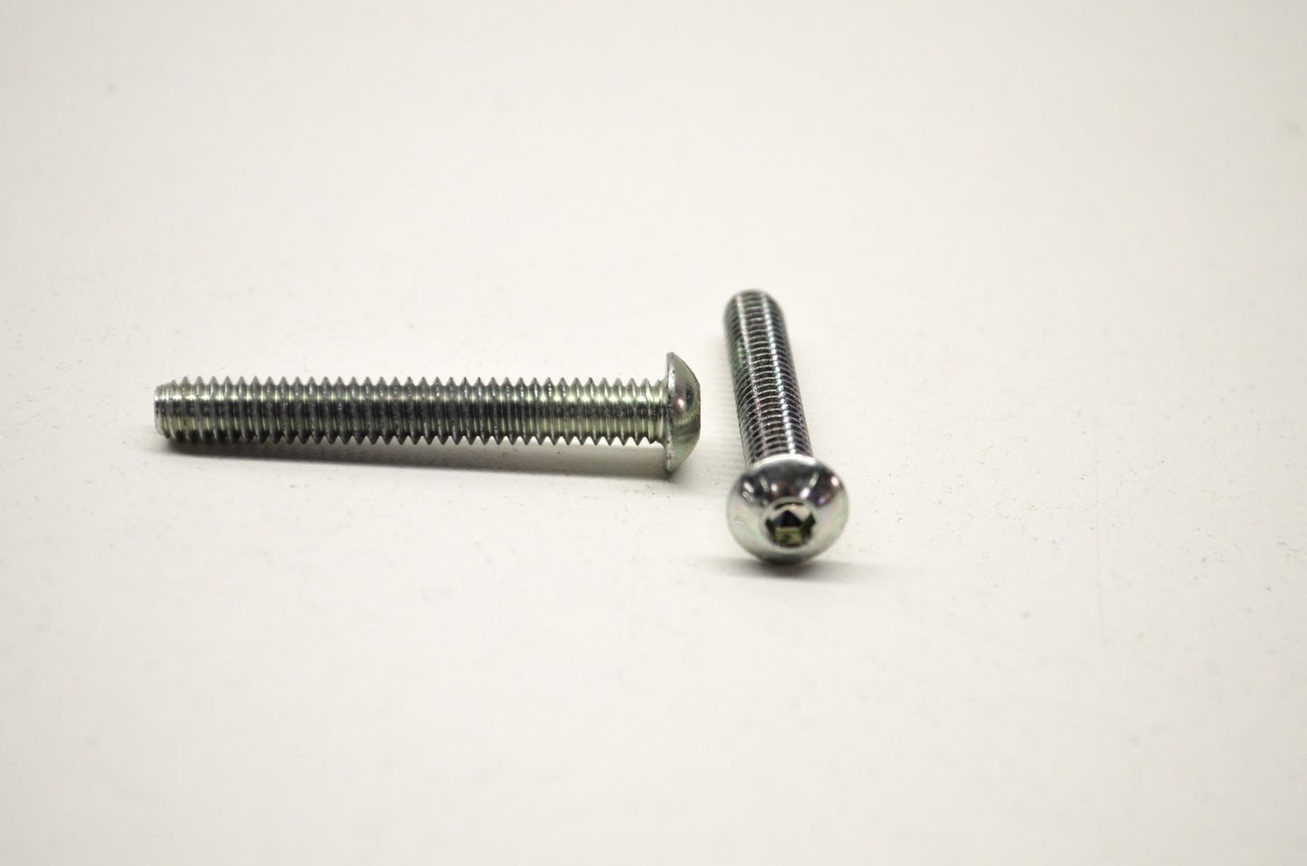 OEM Harley-Davidson 4756 Hex Socket Head Cap Screw Qty 2 NOS