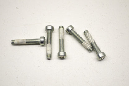 OEM Harley-Davidson 1241 Machine Fillister Screw Qty 5 NOS