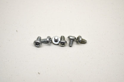 OEM Harley-Davidson 2803W Screw Qty 6 NOS