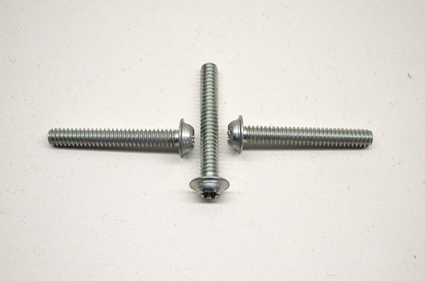 OEM Harley-Davidson 3923 Torx Recess Screw Qty 3 NOS