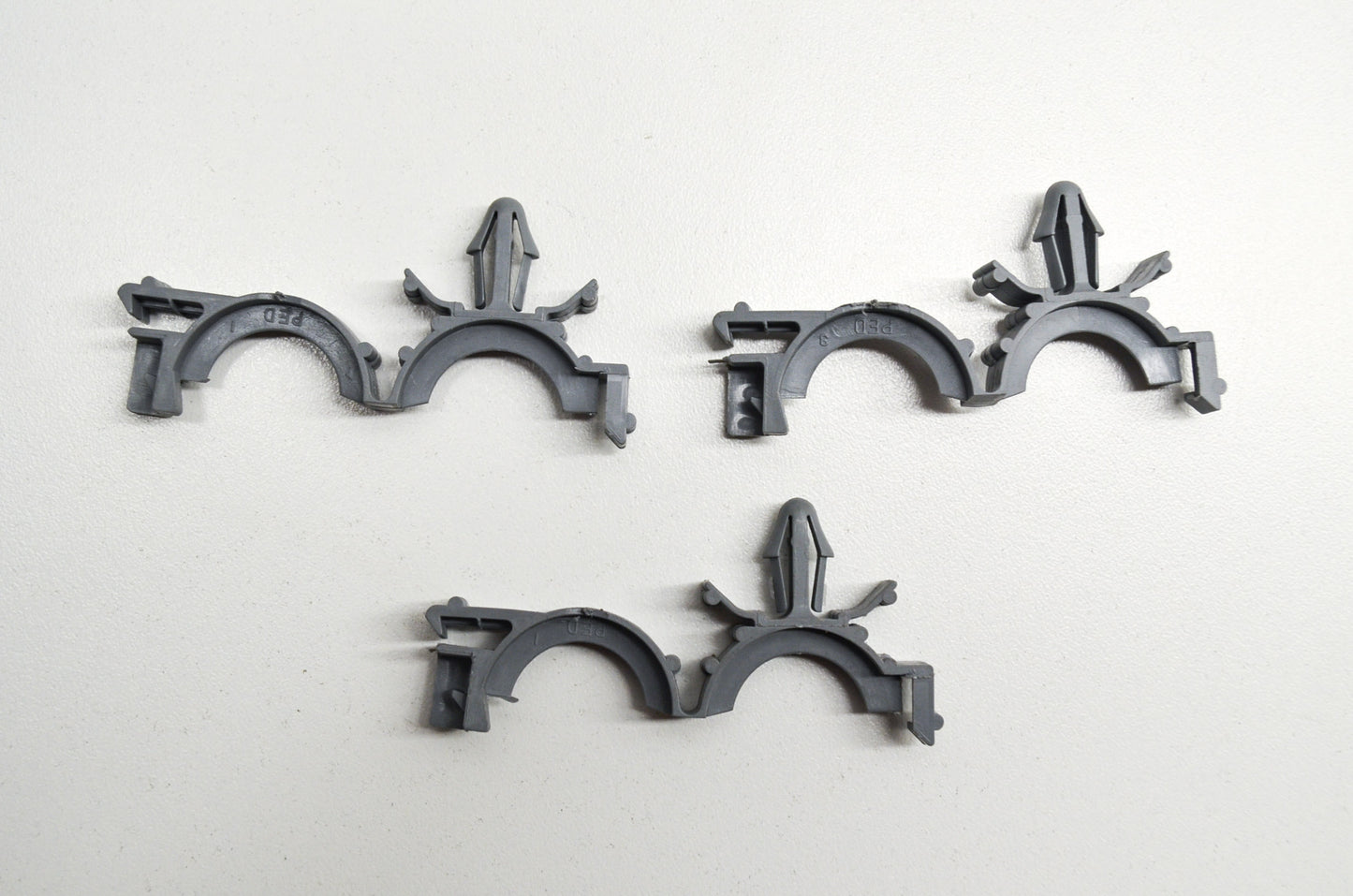 OEM Polaris 7080886 Gray Rosebud Clip Qty 3 NOS