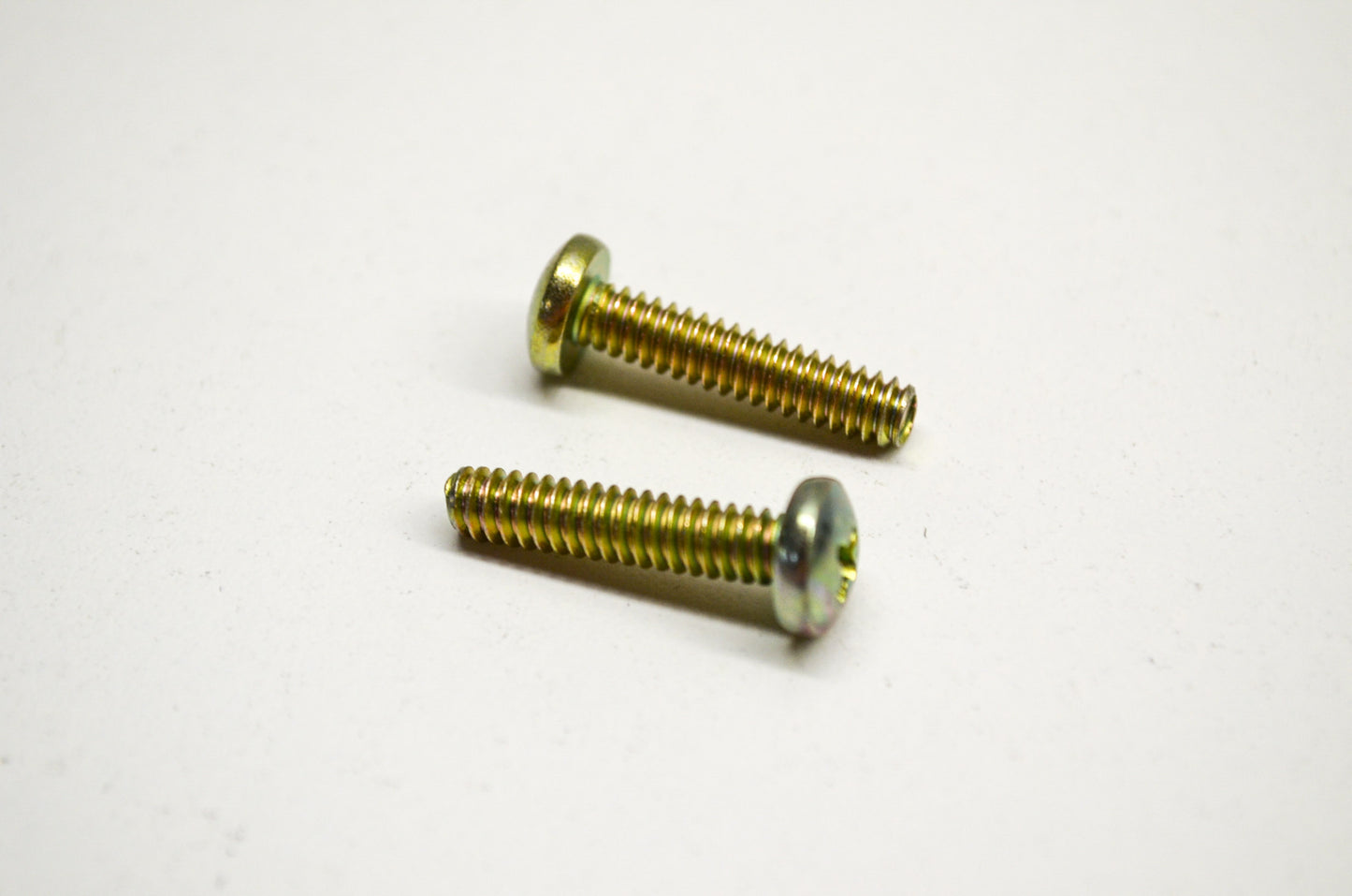 OEM Polaris 7511975 Screw Qty 2 NOS