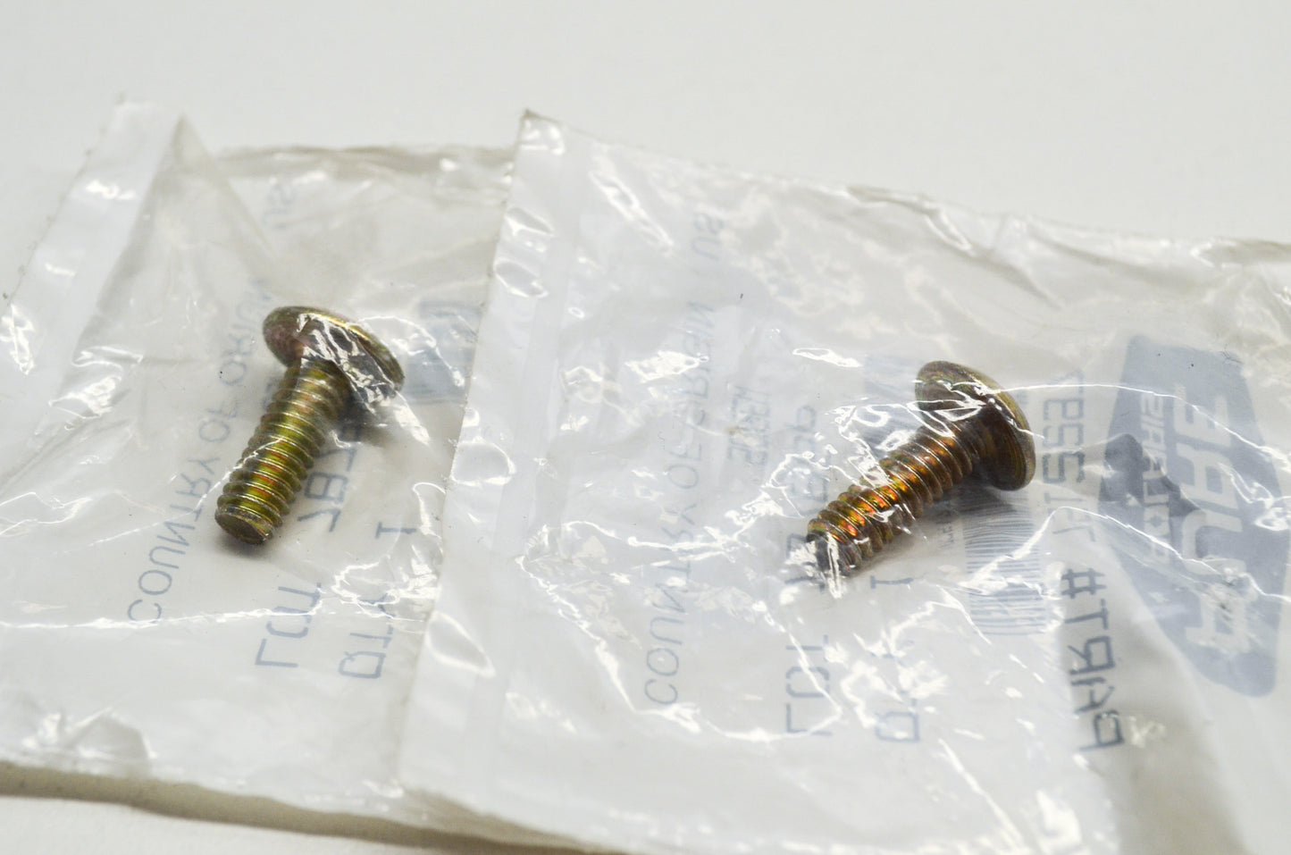 OEM Polaris 7512297 Screw Qty 2 NOS