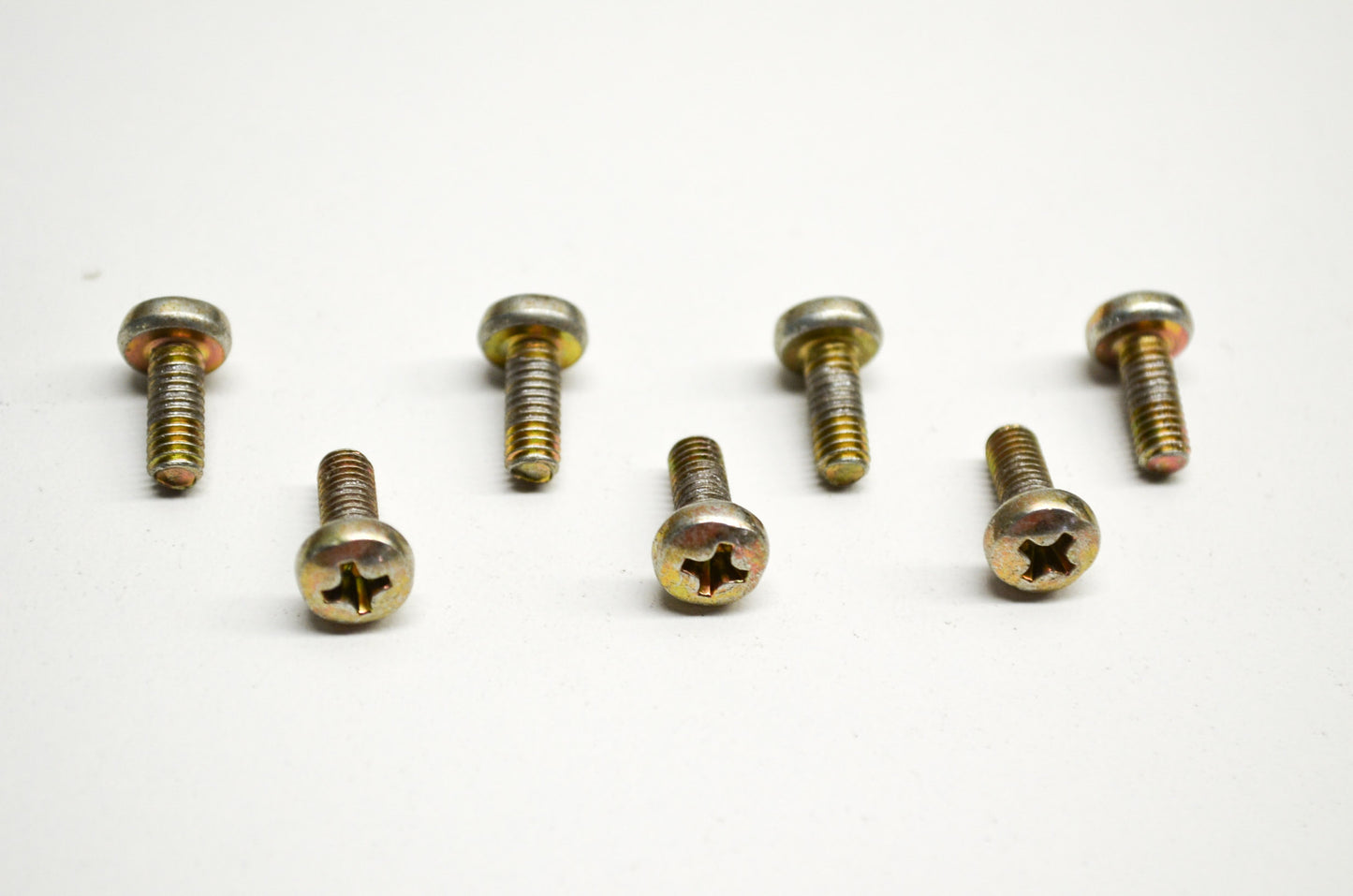 OEM Polaris 7517505 Screw Qty 7 NOS