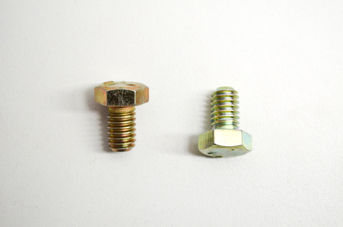 OEM Polaris 7515378 Bolt Qty 2 NOS