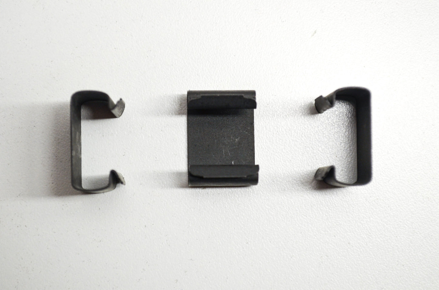 OEM Polaris 7670051 Clutch Cover Clip Qty 3 NOS