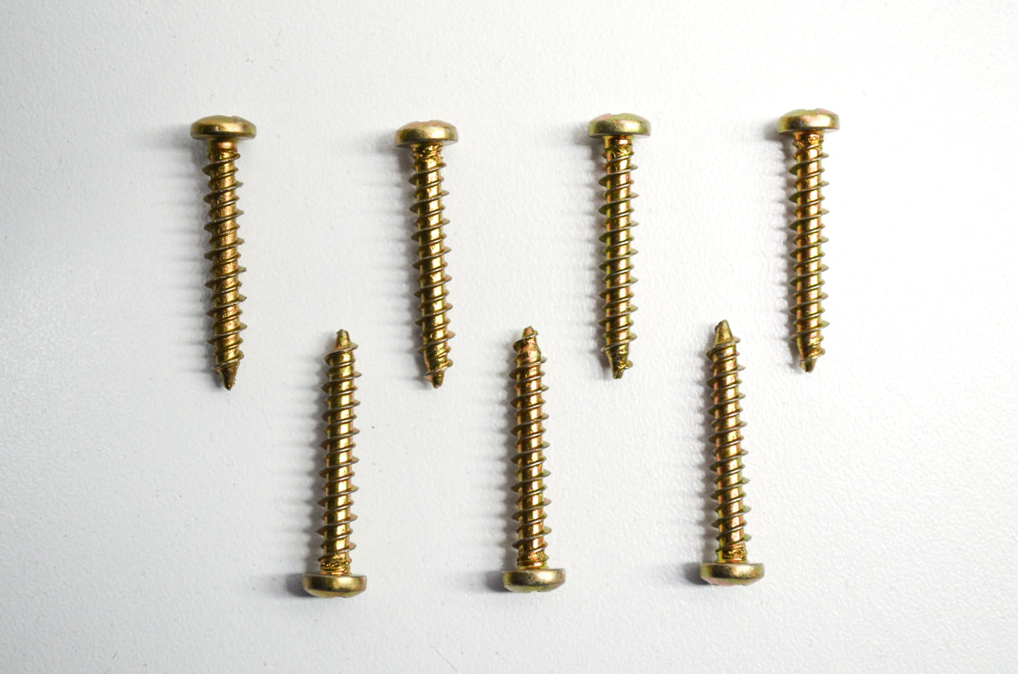 OEM Polaris 7518046 Screw #8X1 Qty 7 NOS