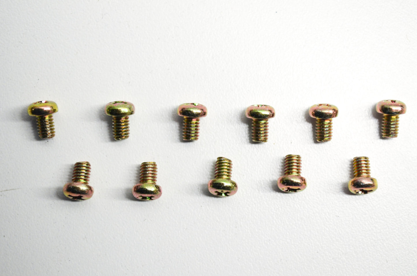 OEM Polaris 3131512 Screw Qty 11 NOS