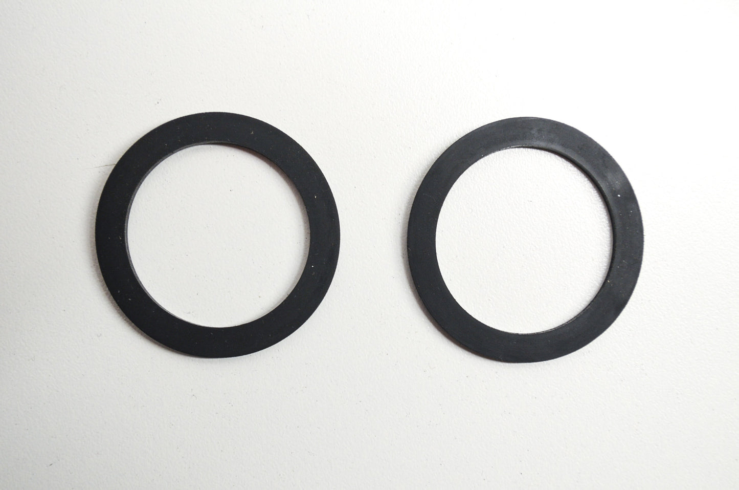 OEM Polaris 5810141 Oil Pump Gasket Qty 2 NOS
