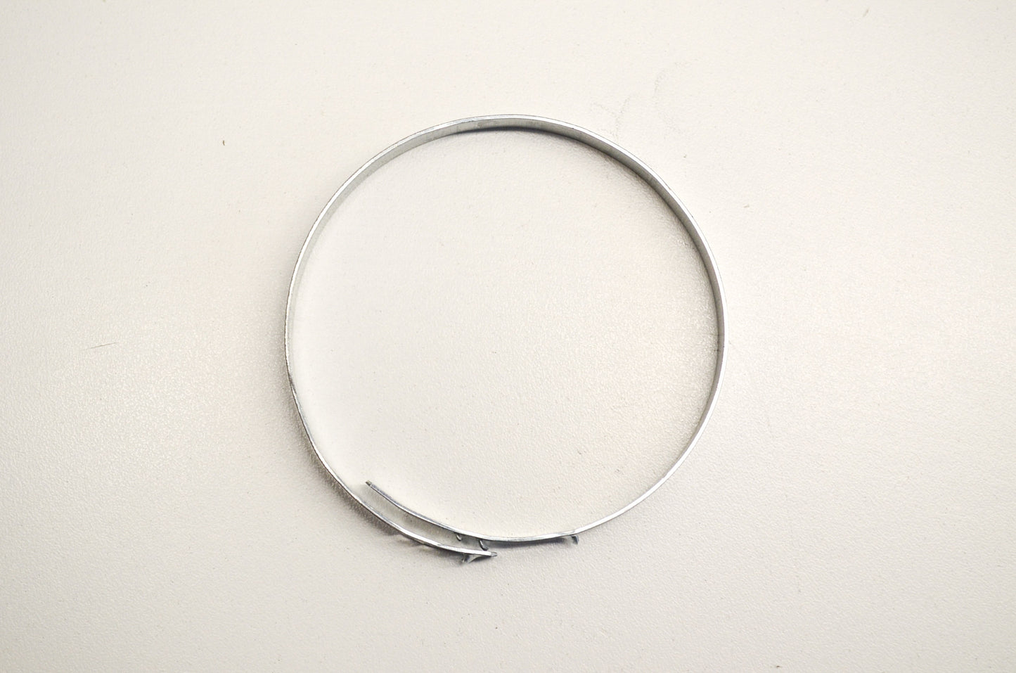 Large Clamp NOS