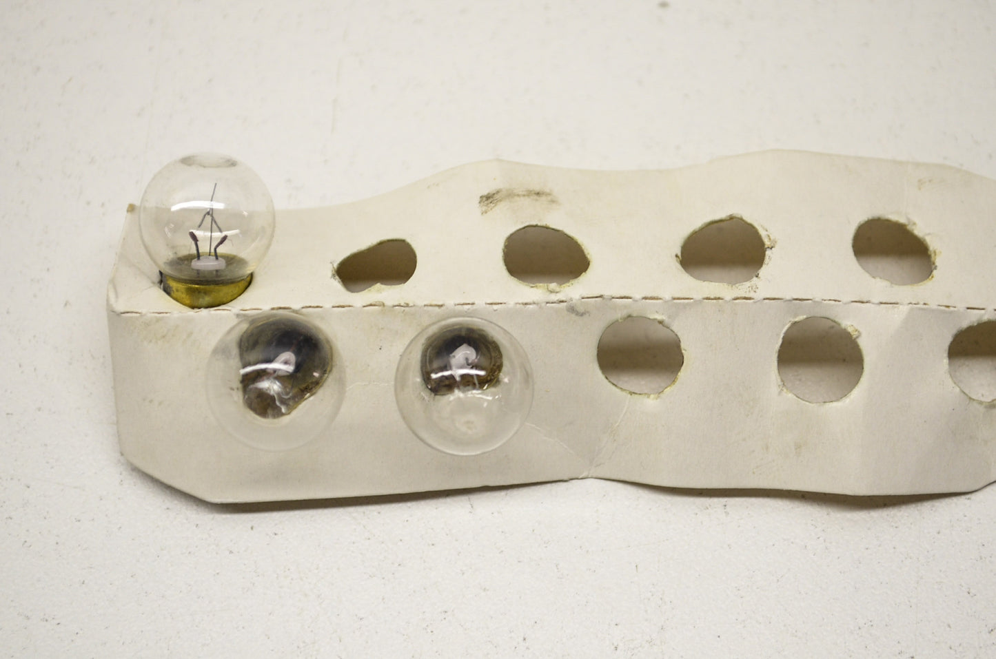 OEM Harley-Davidson 68462-64 Signal Lamp Bulb Qty 3 NOS