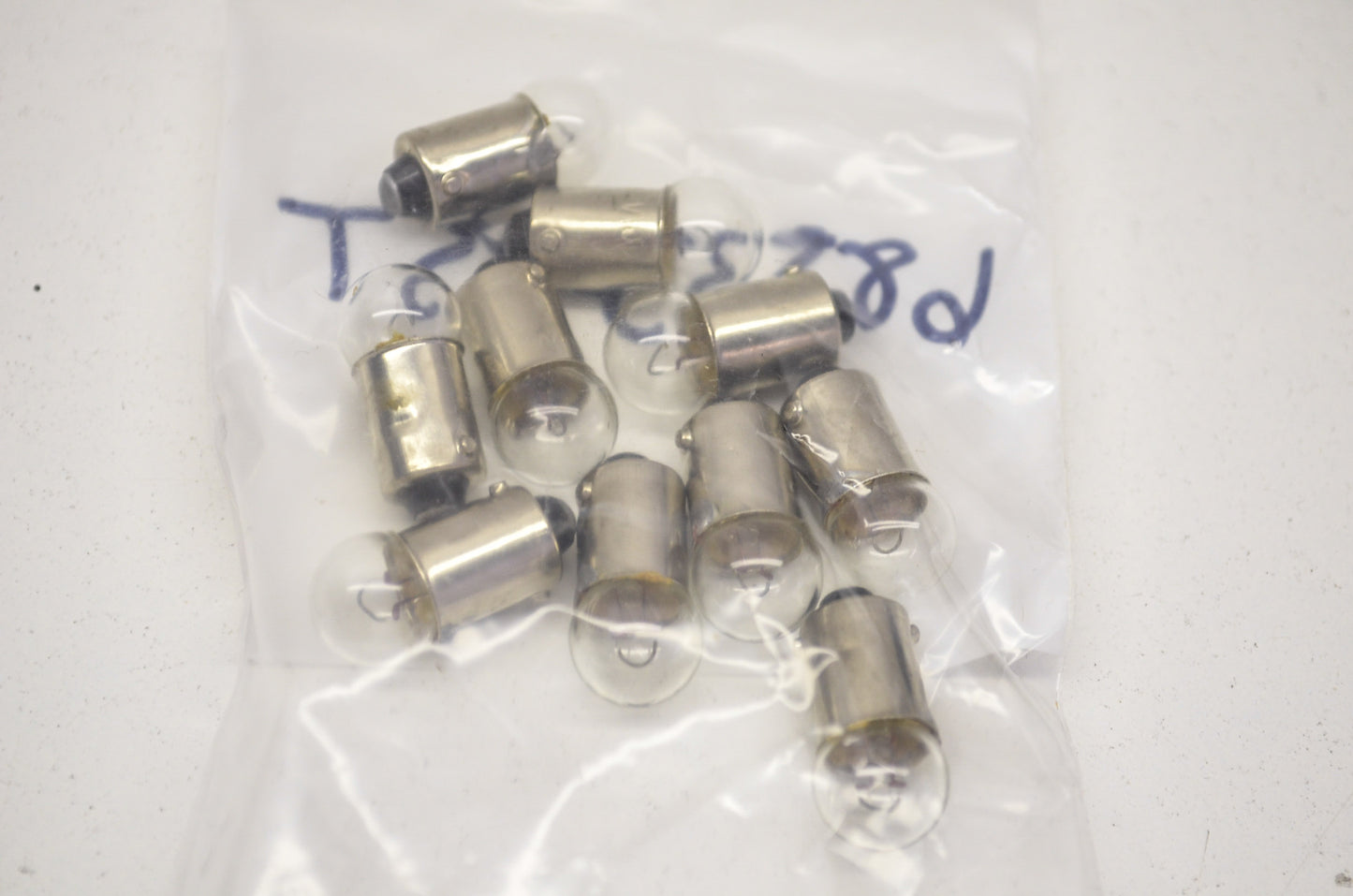 OEM Harley-Davidson 68533-85T Bulb Qty 10 NOS