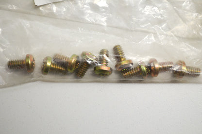 OEM Polaris 7516915 Screw Qty 9 NOS