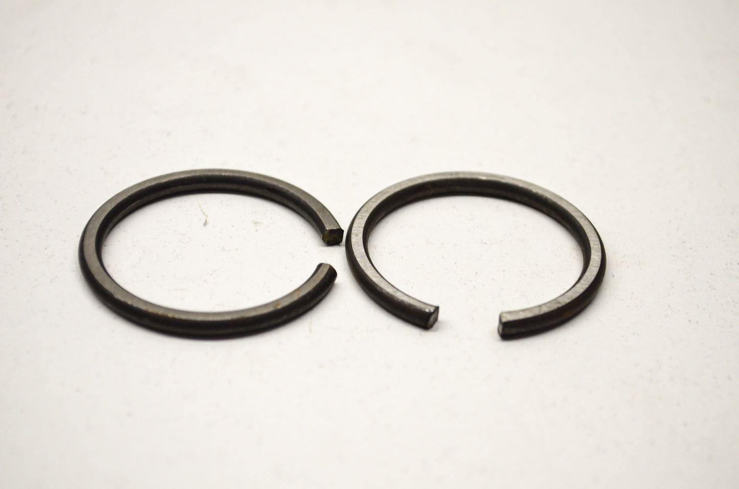 OEM Harley-Davidson 9134 Roller Bearing Shim Qty 2 NOS