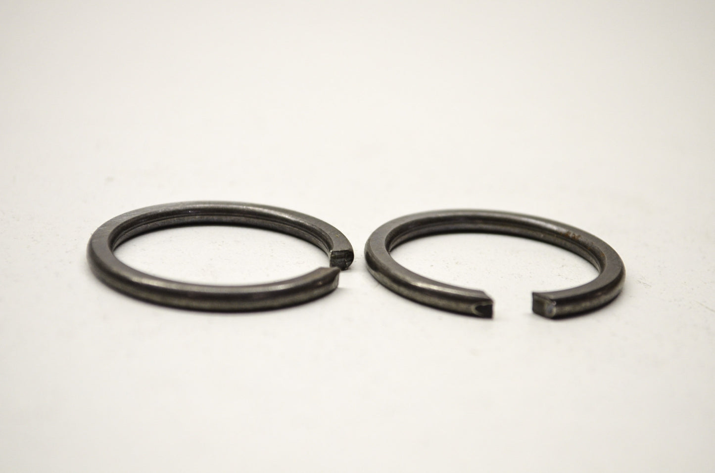 OEM Harley-Davidson 9148 Roller Bearing Shim .112 Qty 2 NOS