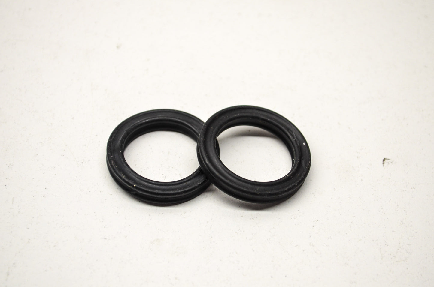 OEM Harley-Davidson 11260 Quad Seal Qty 2 NOS
