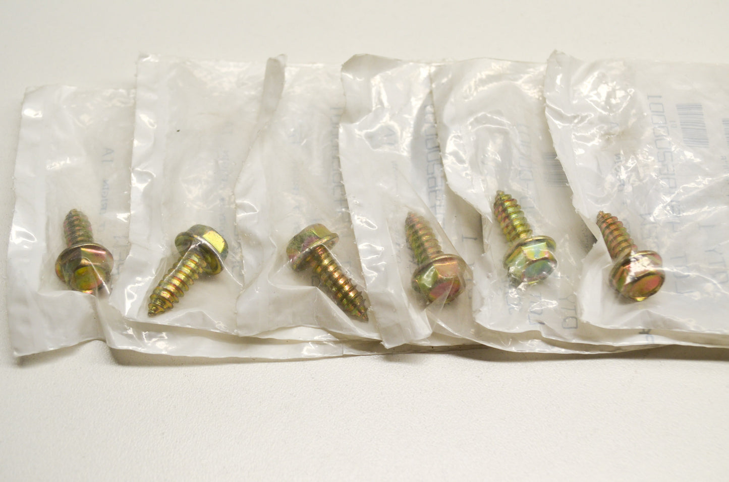 OEM Polaris 7522026 Screw Qty 6 NOS