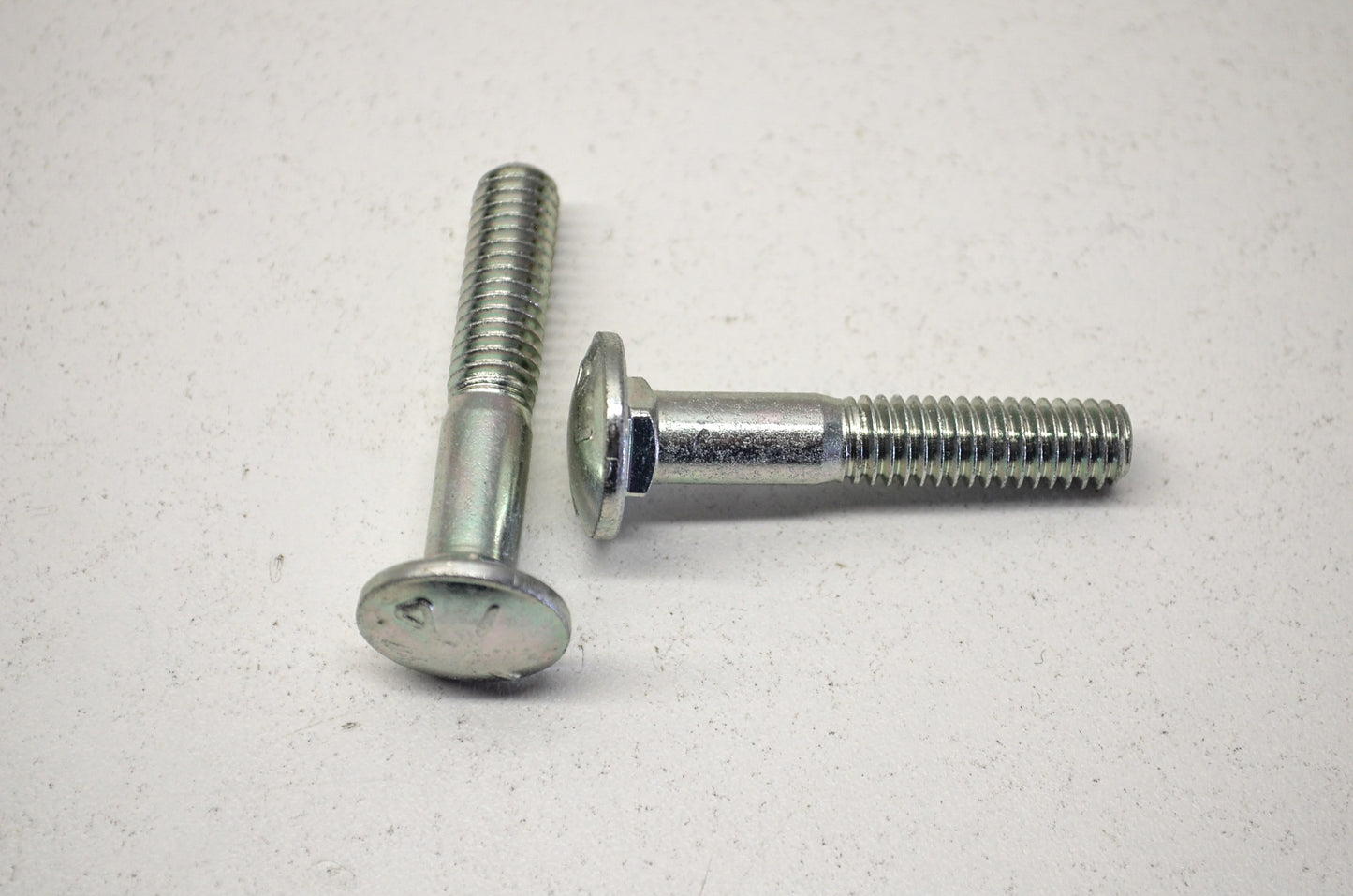 OEM Harley-Davidson 5419 Round Head Carriage Bolt Qty 2 NOS