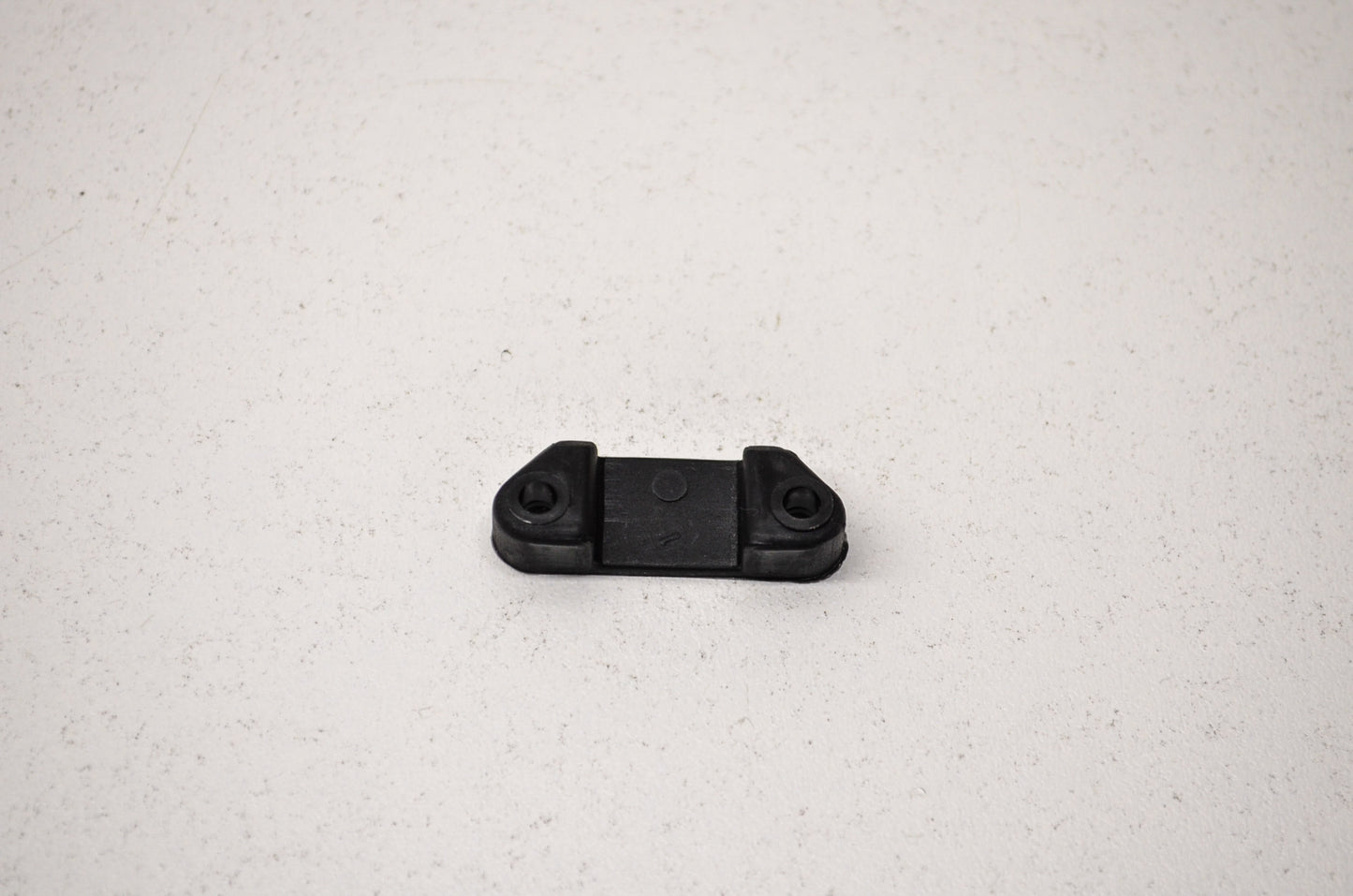 Connector Retainer NOS