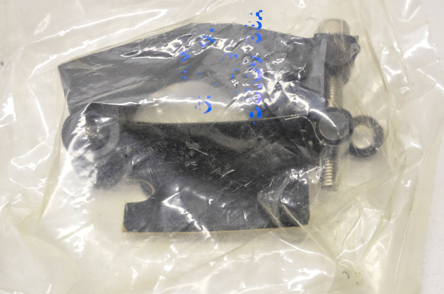 Windshield Clamp 88-92 Convertible NOS
