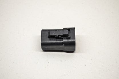 OEM Harley-Davidson 72614-01BK Black 4-Way Socket Housing NOS