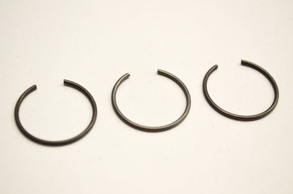 OEM Kawasaki 92036-008 Piston Pin Circlip Qty 3 NOS