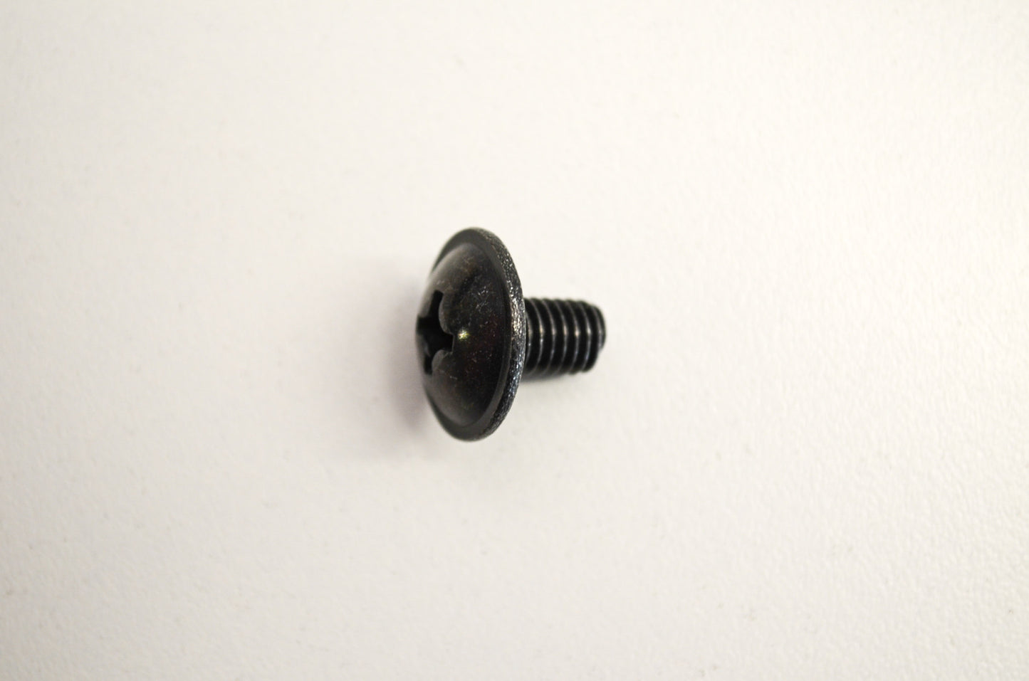 OEM Kawasaki 92172-0005 Screw 6X10 NOS