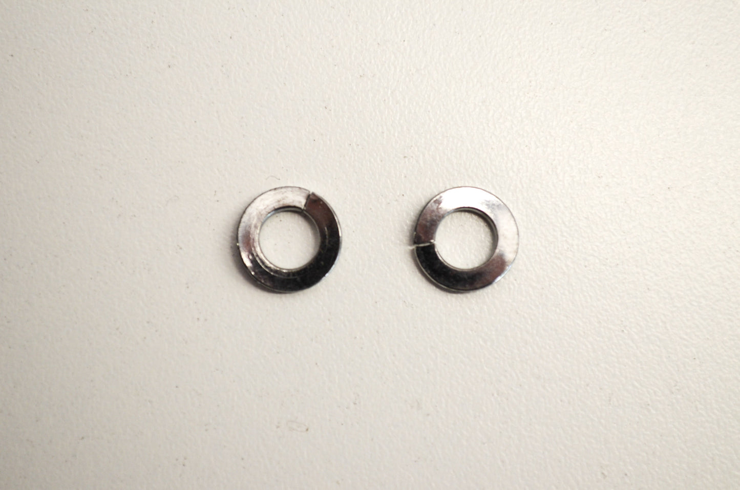 New OEM Suzuki Lock Washers QTY 2 Intruder QuadRunner Katana DR200 NOS
