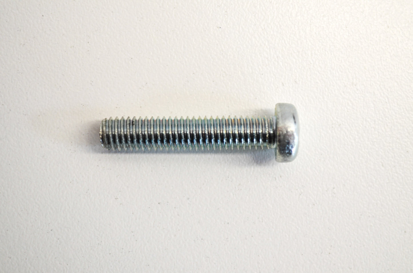 OEM Kawasaki 220B0630 Pan Head Screw 6X30 NOS
