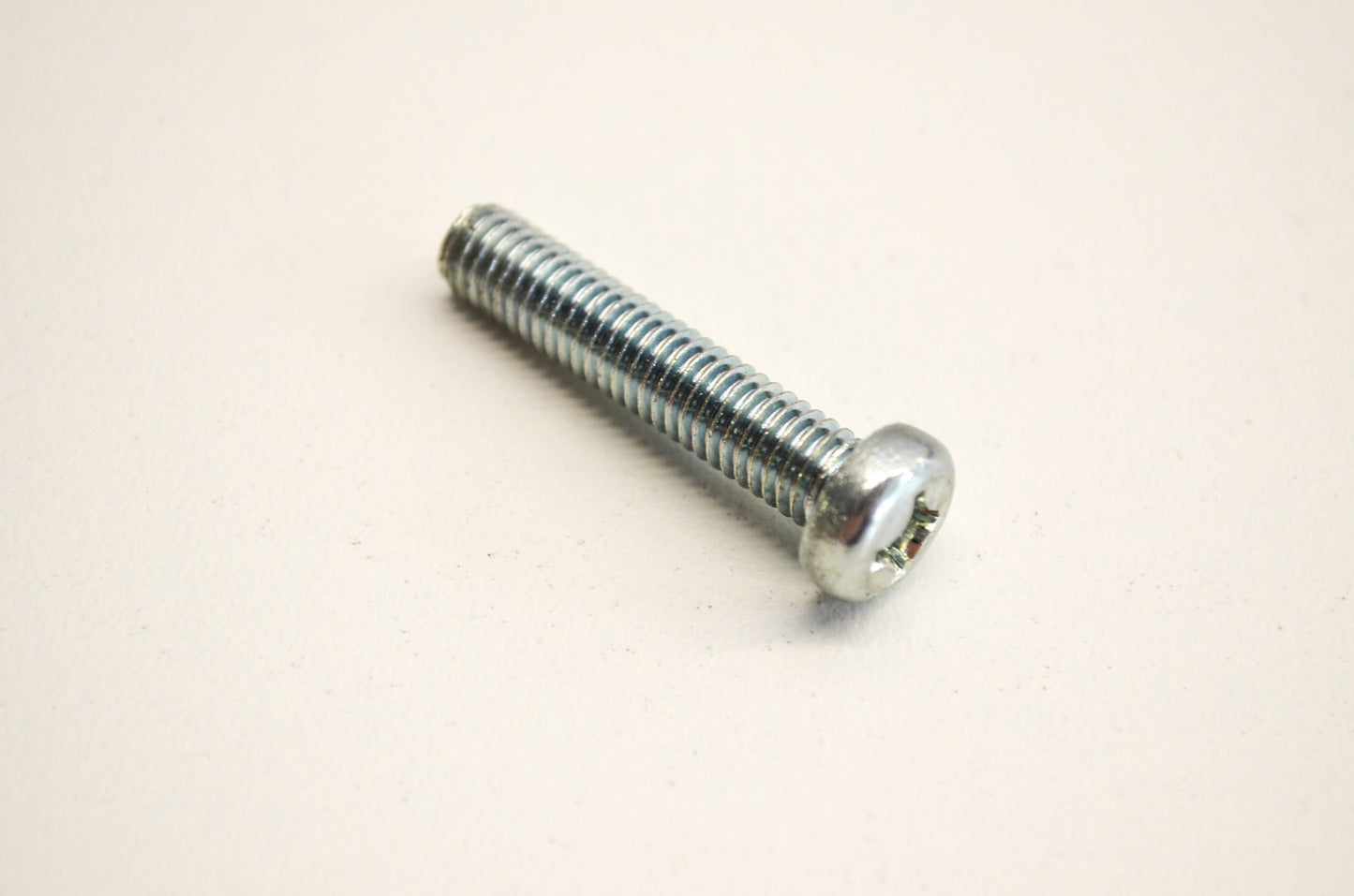 OEM Kawasaki 220B0630 Pan Head Screw 6X30 NOS
