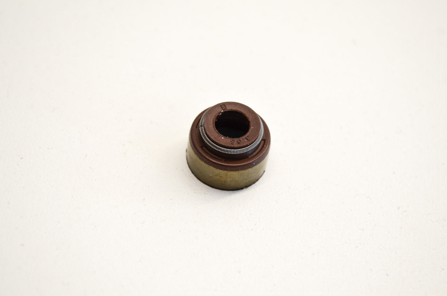 OEM Kawasaki 92049-2100 Oil Seal NOS