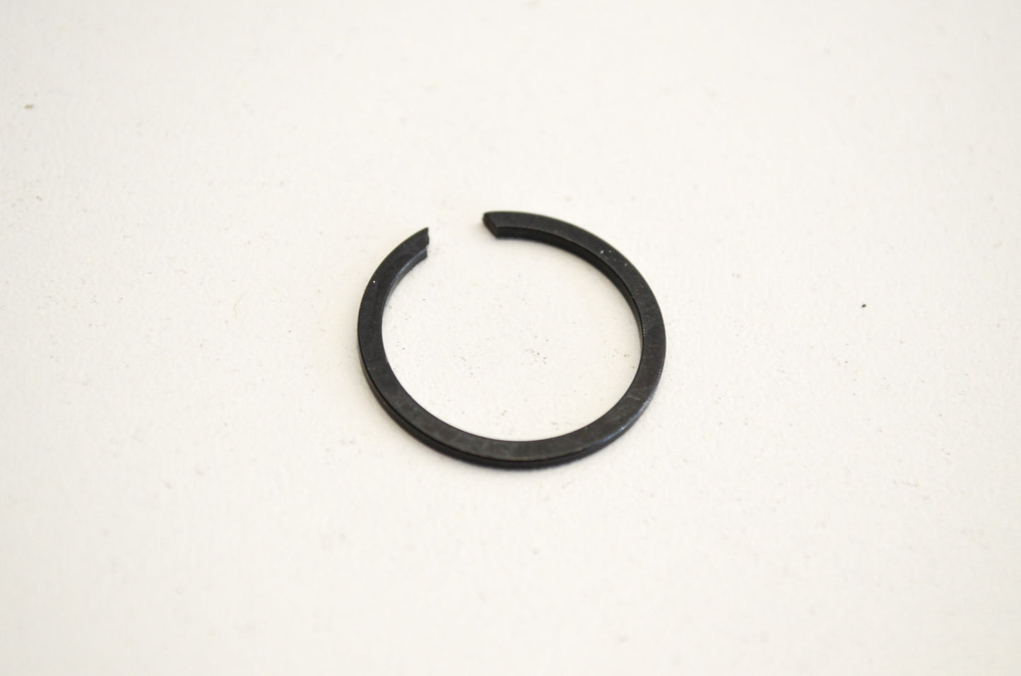 OEM Kawasaki 92033-015 Circlip NOS