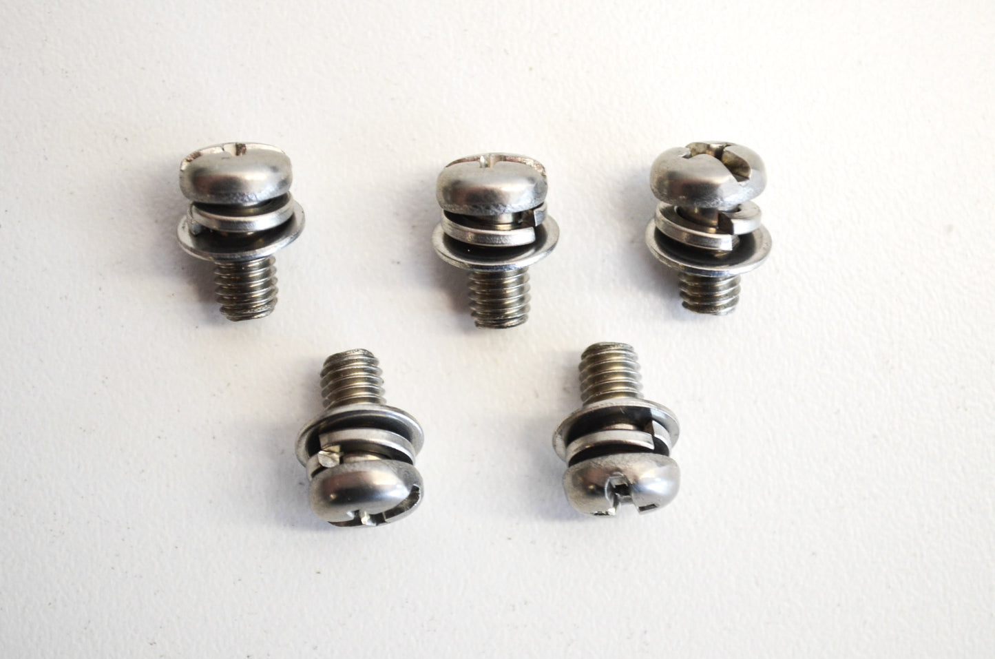 OEM Kawasaki 92009-3718 Screw 5x10 Qty 5 NOS