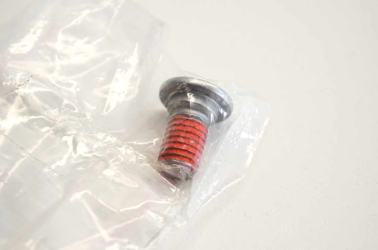 OEM Kawasaki 92150-1811 Disc Plate Bolt 8x15 NOS