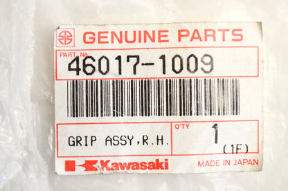 OEM Kawasaki 46017-1009 Right Hand Grip Assembly NOS