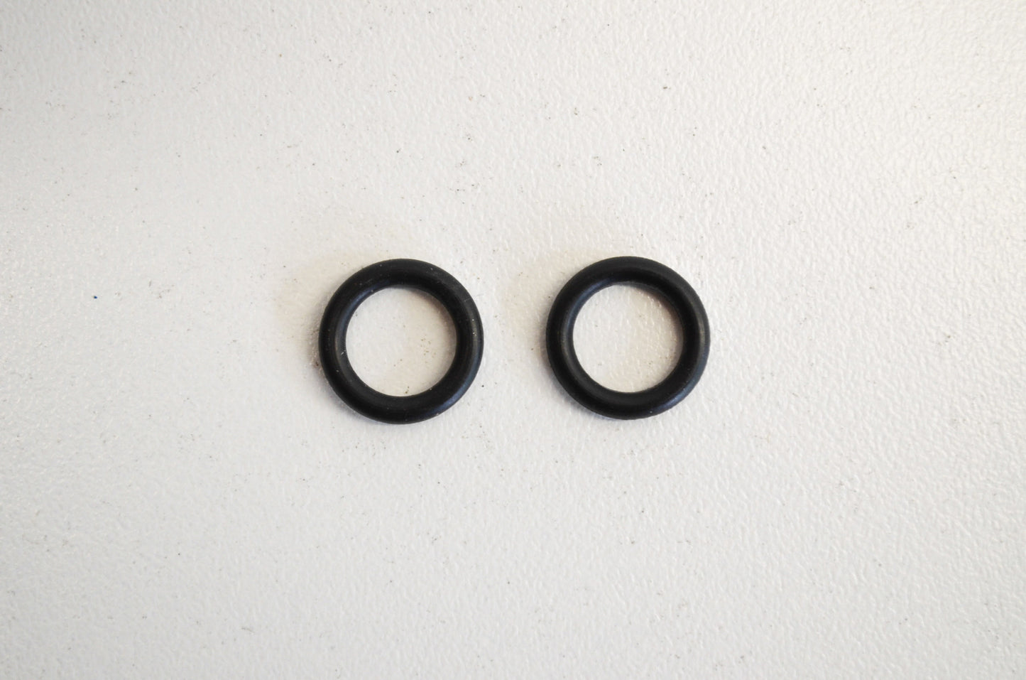 OEM KTM 770008020 O-Ring 8.00X2.00 NBR Qty 2 NOS