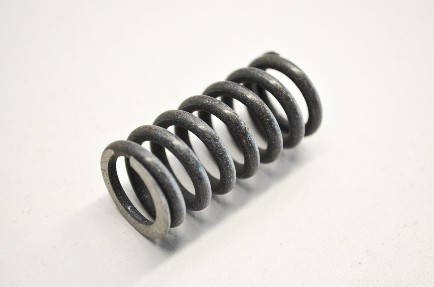 OEM KTM 54432001100 Clutch Pressure Spring 2.7x38 NOS
