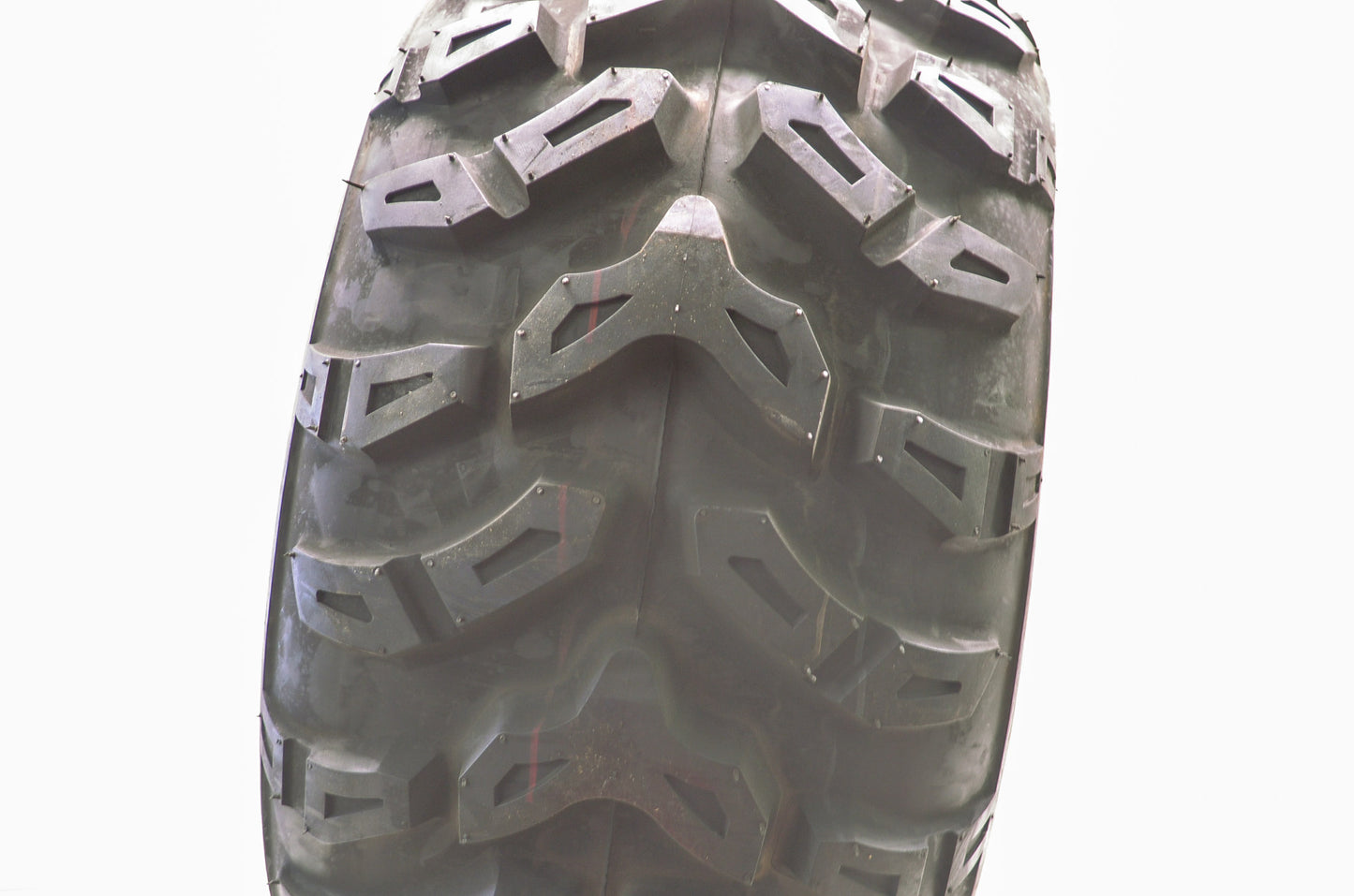 New Maxxis M952Y Rear Tire 25x10-12