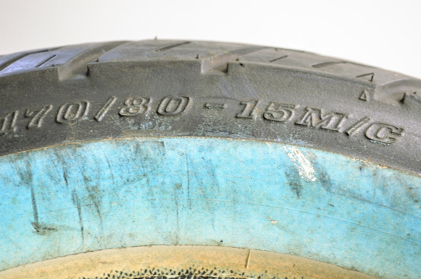 New Dunlop K555 Rear Tire 170/80-15M/C