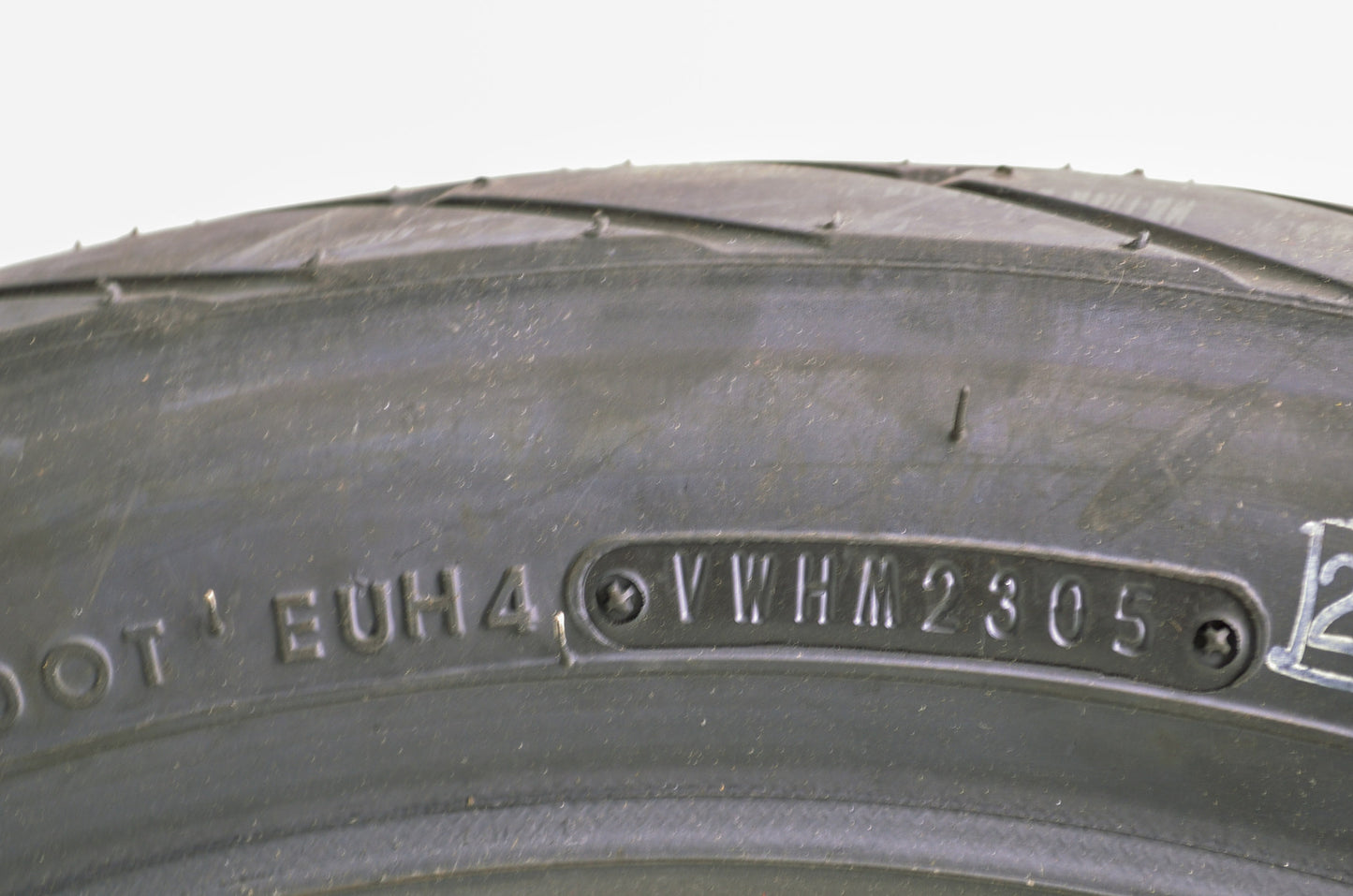 New Dunlop Front Tire 110/90-18