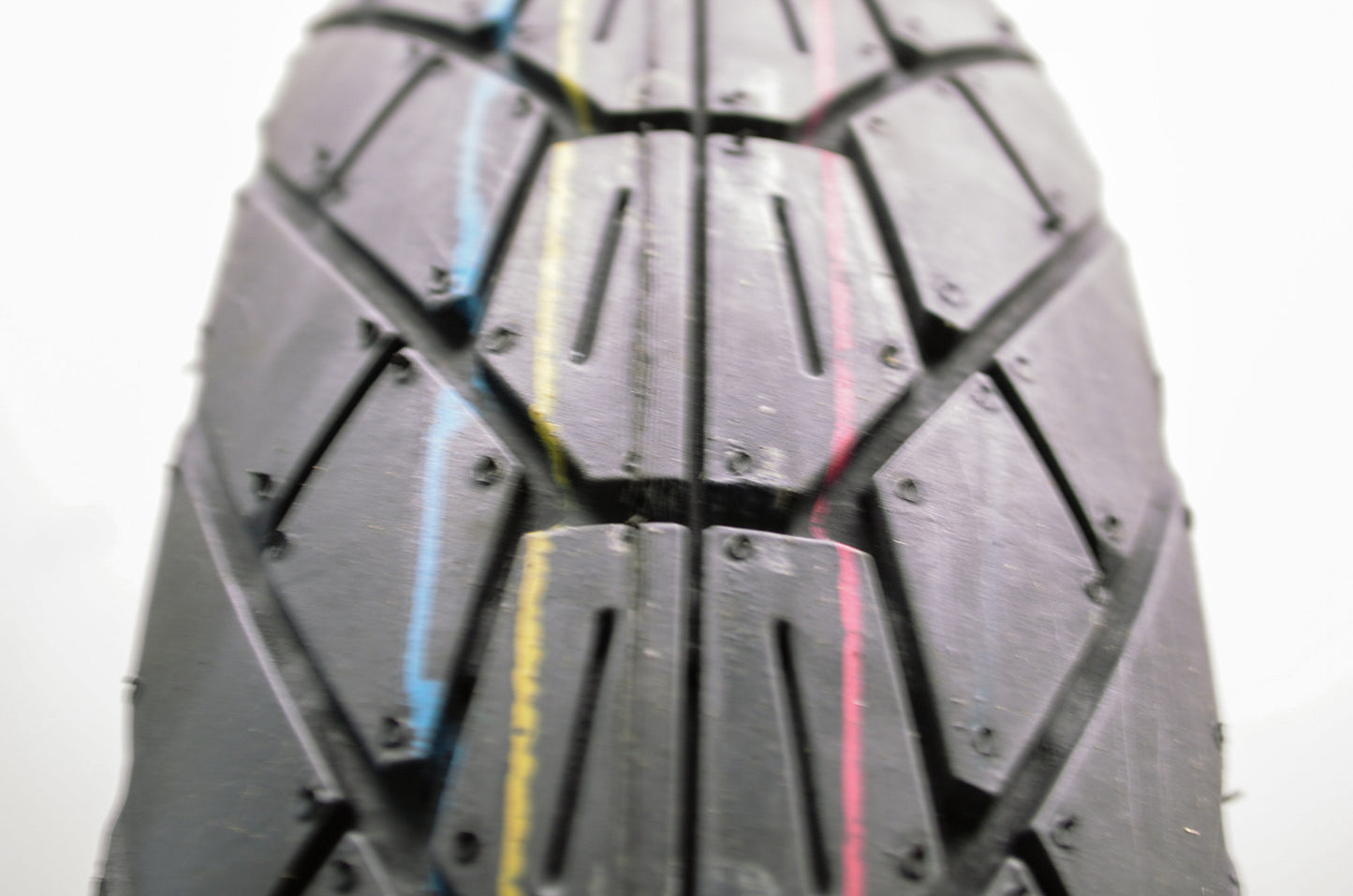 New Dunlop Qualifier F20 Front Tire 110/90-18