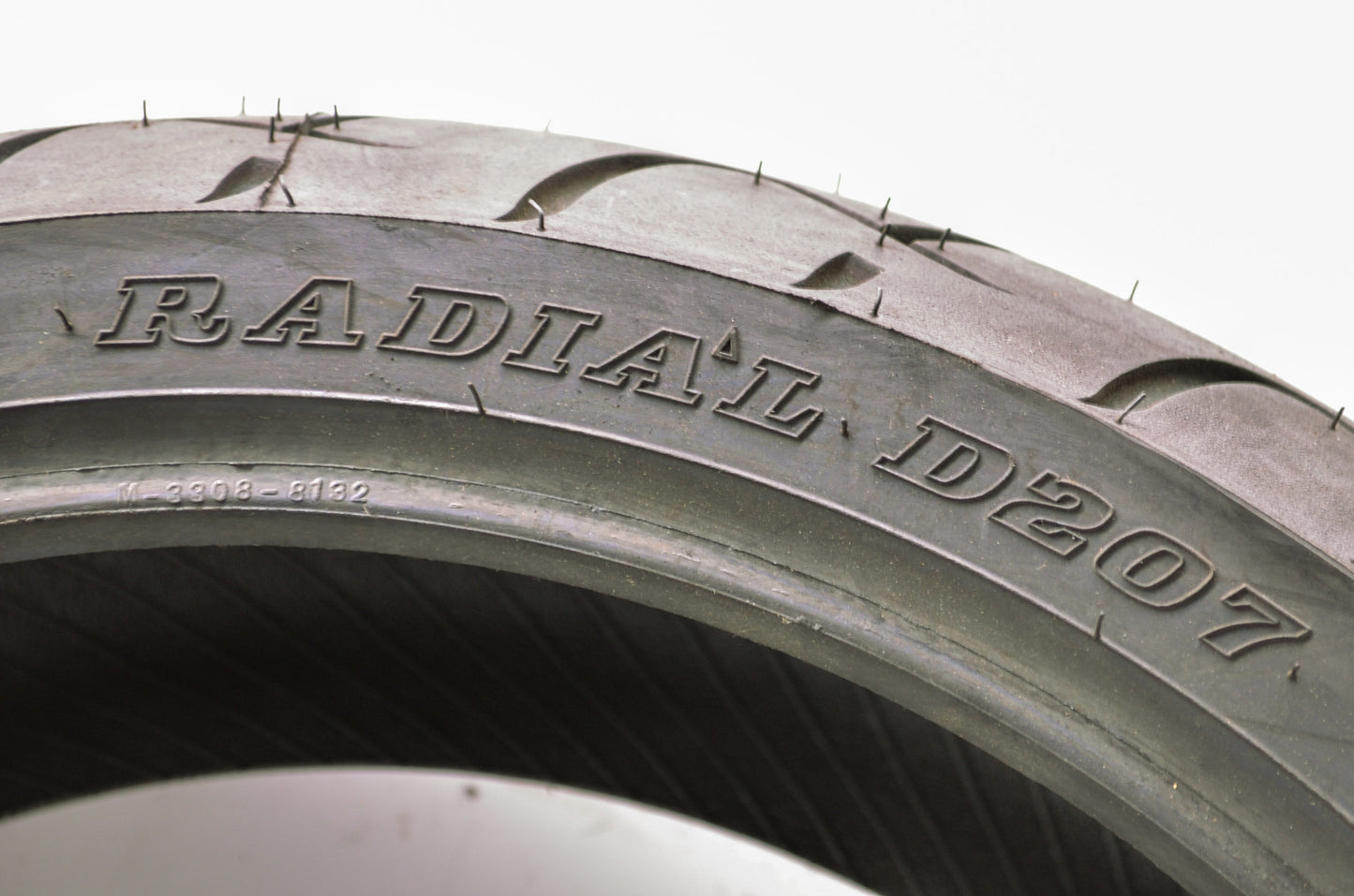 New Dunlop Sportsman Radial D207 Rear Tire 180/55-18