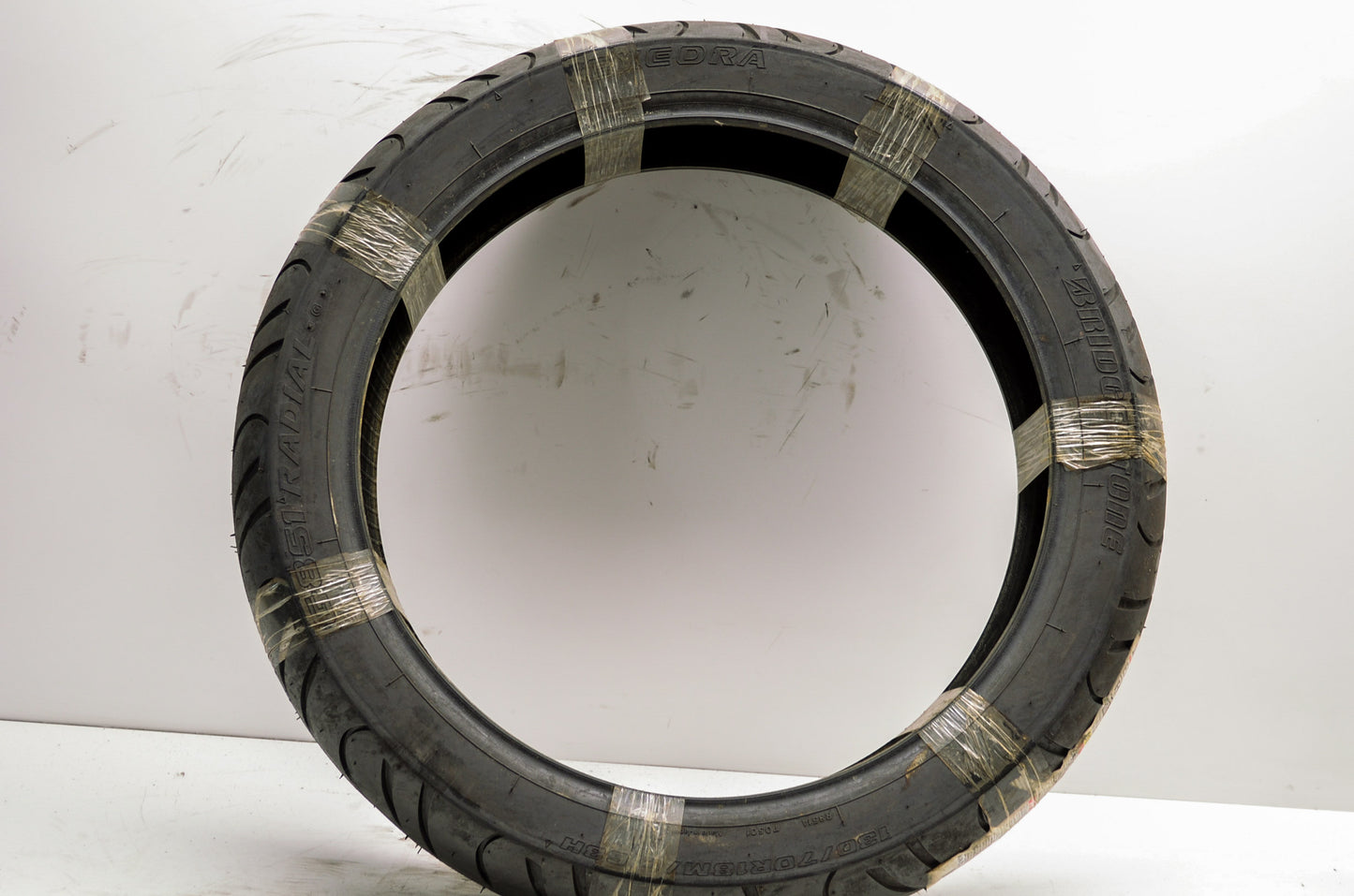 New Bridgestone Exedra Front Tire 130/70R1-18M