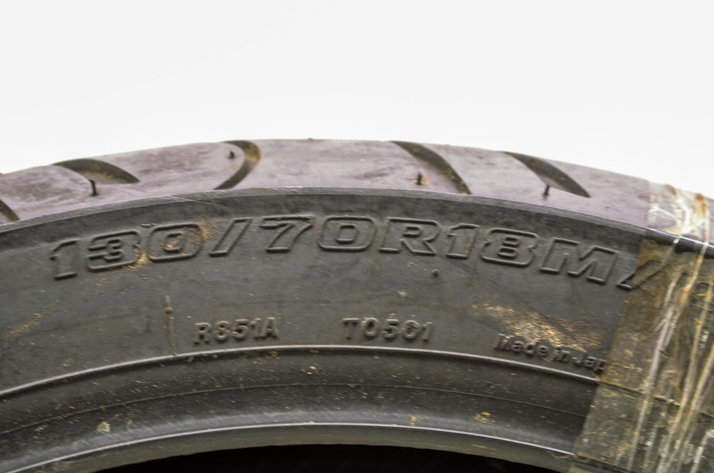 New Bridgestone Exedra Front Tire 130/70R1-18M