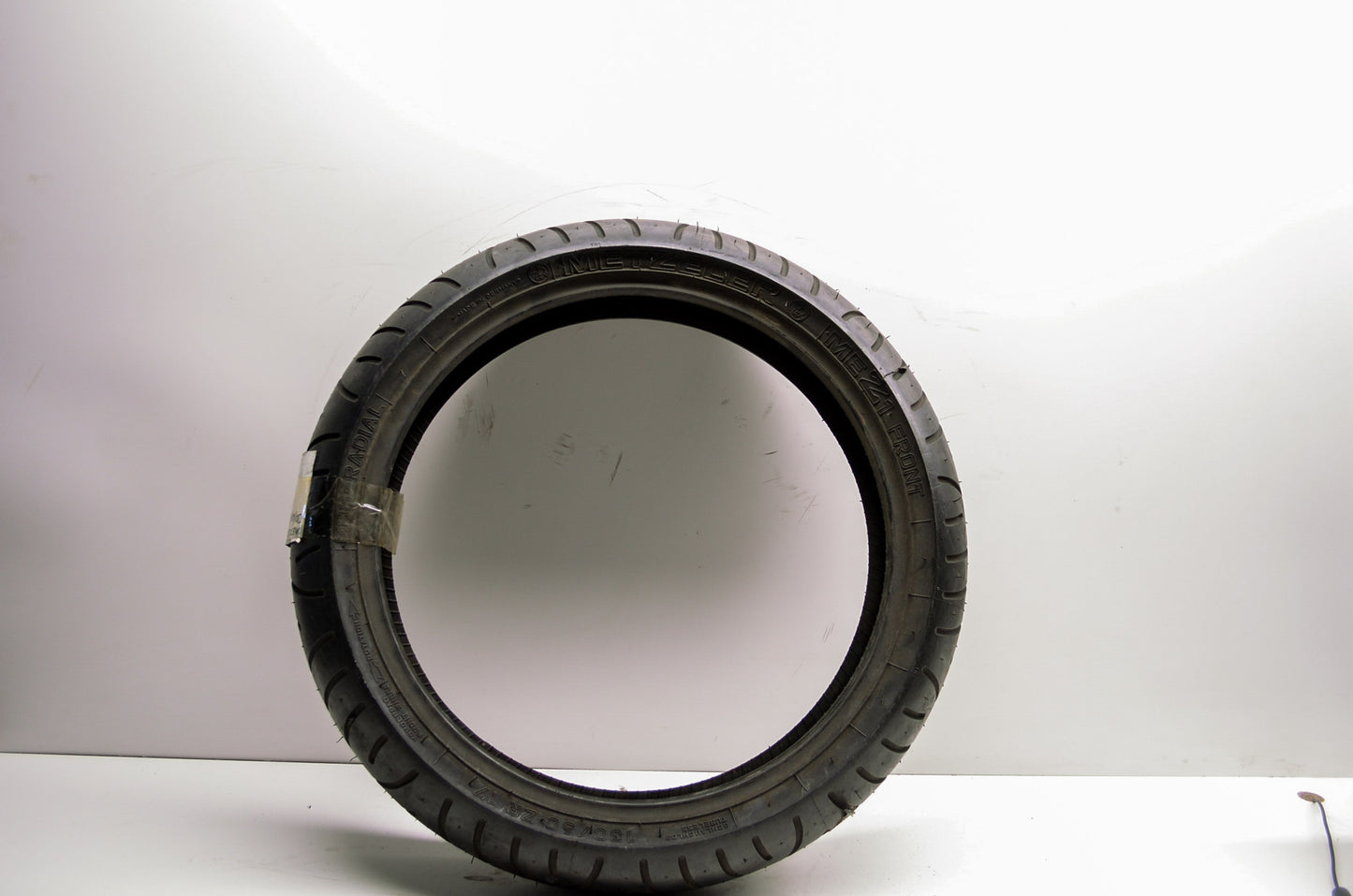 New Metzeler MEZ1 Front Tire 130/60 ZR-17