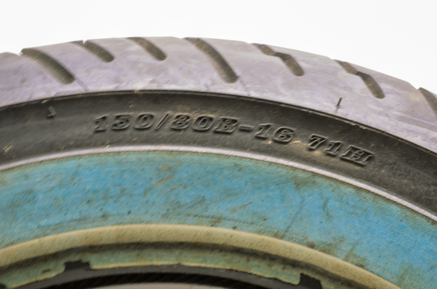 New Dunlop Rear Tire 150/80-16 71H