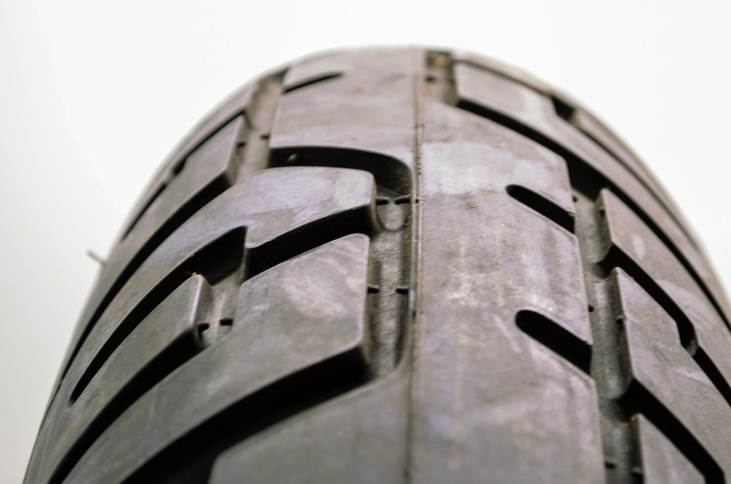 New Dunlop Rear Tire 150/80-16 71H