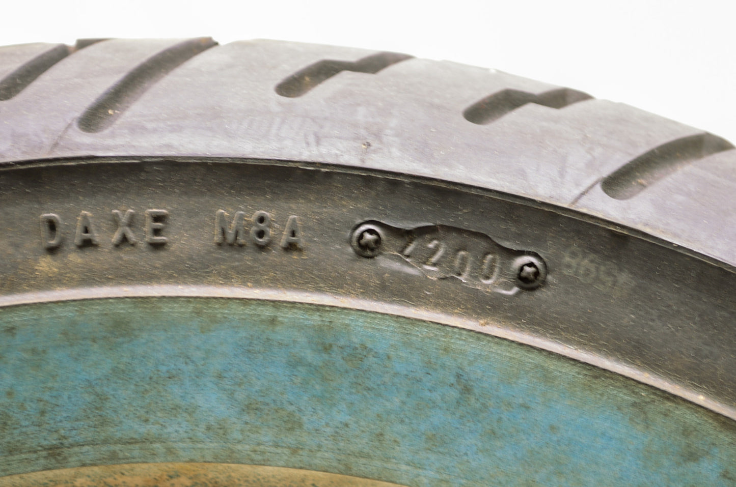 New Dunlop Rear Tire 150/80-16 71H