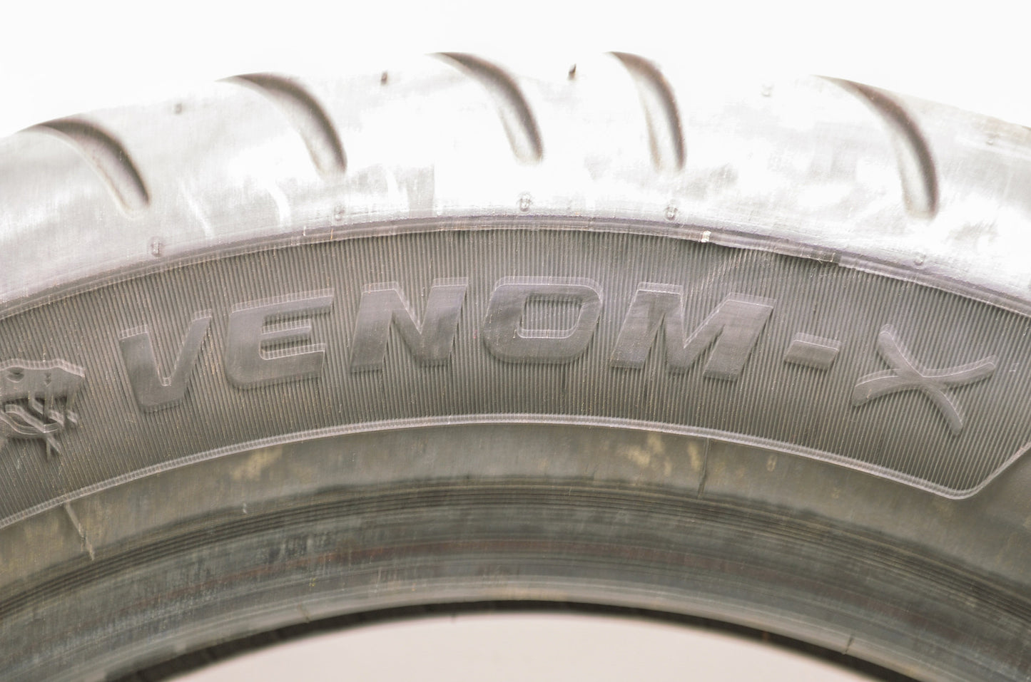 New Avon Venom Front Tire 130/90/16